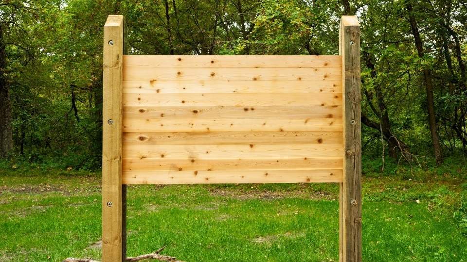 (A custom made wooden sign can be seen in the image)