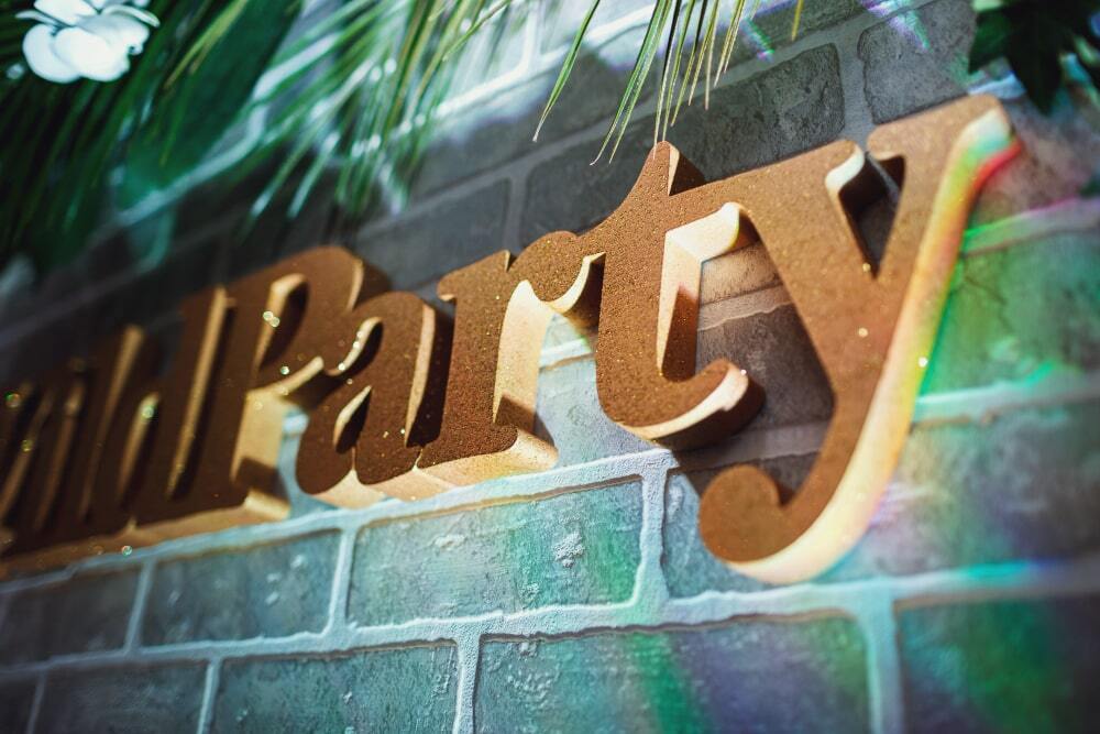 Weatherproofing 3d Letters for Outdoor Sign Tips for Long‑Term Performance (A 3D outdoor sign is being shown in the image above and how it is still in good condition)